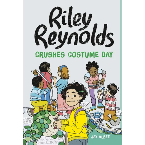 Riley Reynolds Crushes Costume Day