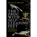 The Frog with Self-Cleaning Feet: And Other Extraordinary Tales from the Animal World