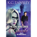 The Girl Who Loved Ghosts: The Unbelievables Book 3